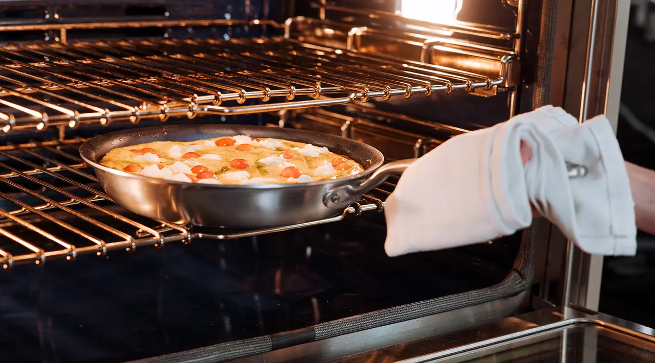 Pode pôr-se aço inoxidável no forno